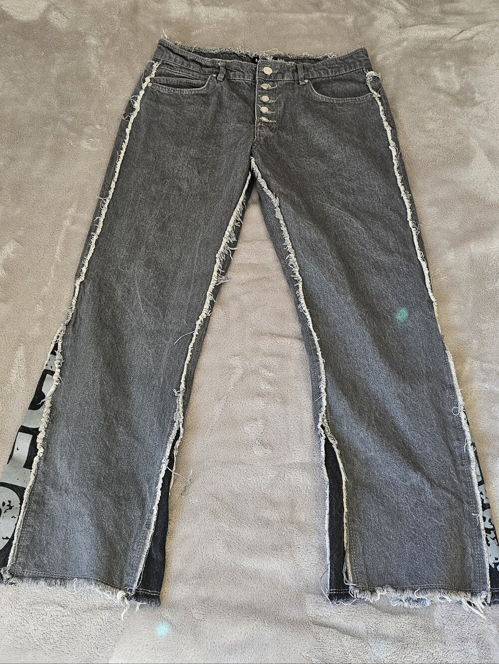 Boohoo Men's Black Frayed-Edge Bootcut Jeans